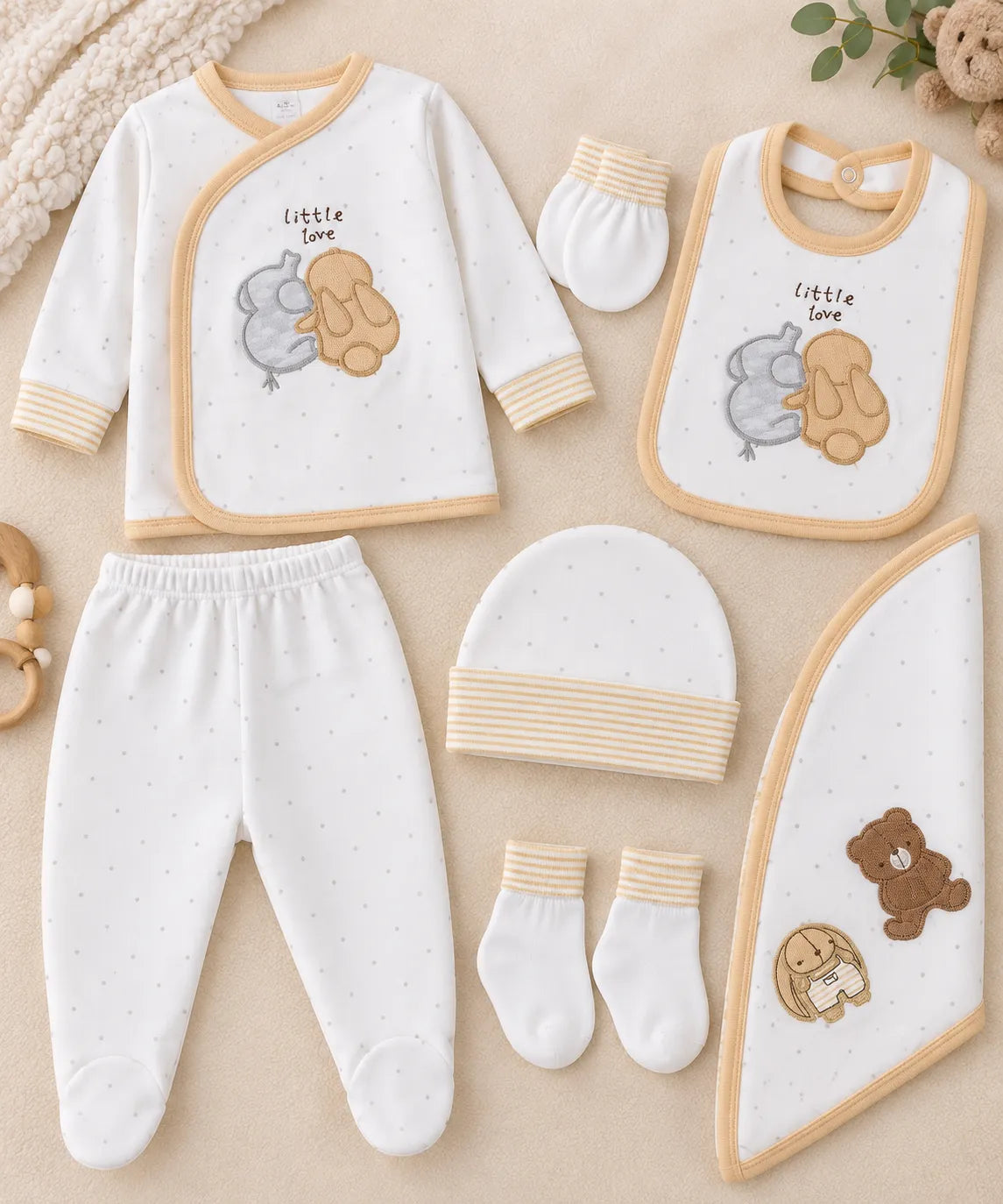 Disney Newborn 7 Pcs Baby Starter Gift Set